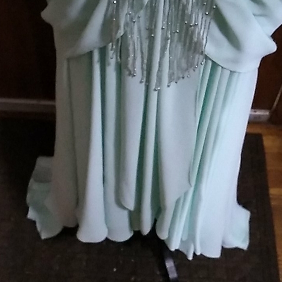 VINTAGE MARLINIQUE Ball Gown!!! - Picture 4 of 12